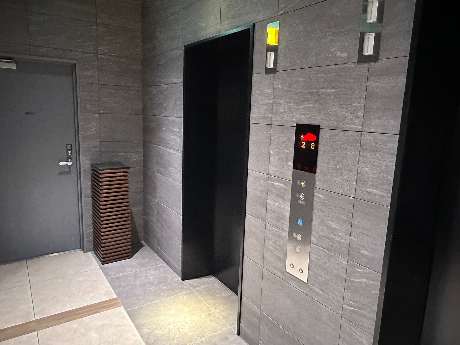 エレベーター
